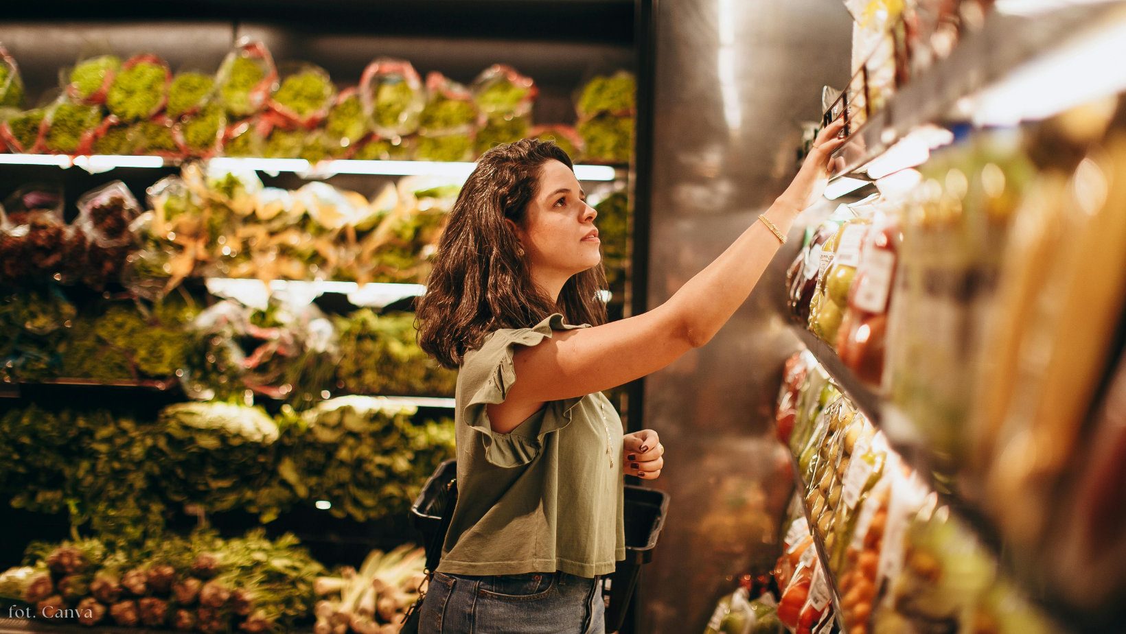 Zdjęcie Trzy niedziele handlowe pod rząd w grudniu! Pracownicy wściekli: “To jest już przesada!” #1