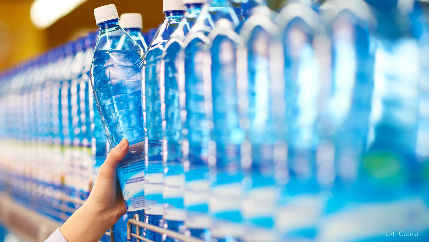 Zdjęcie UOKiK bierze pod lupę „fałszywą wodę”! Tak sklepy oszukują klientów! #1